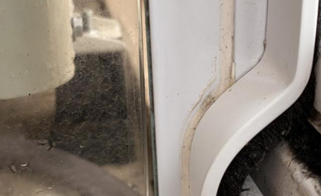 Manutenção de Envidraçamento de Sacadas